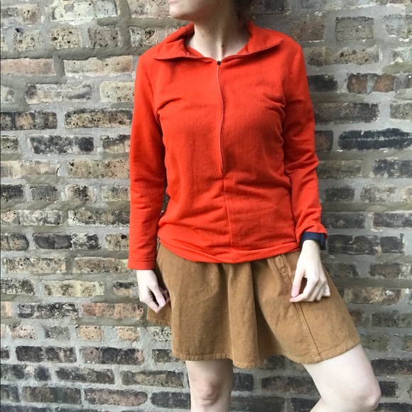 Classic Vintage 1970s burnt orange long sleeve with Peter Pan collar - Picture 1 of 13